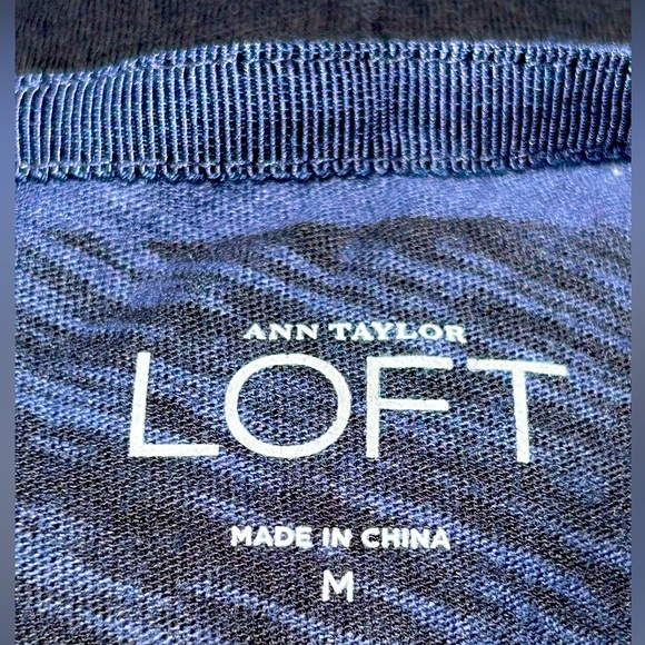 NWT LOFT sM top-💯cotton-zip back-blk/blue stripes w/blk lace accent - Picture 4 of 6